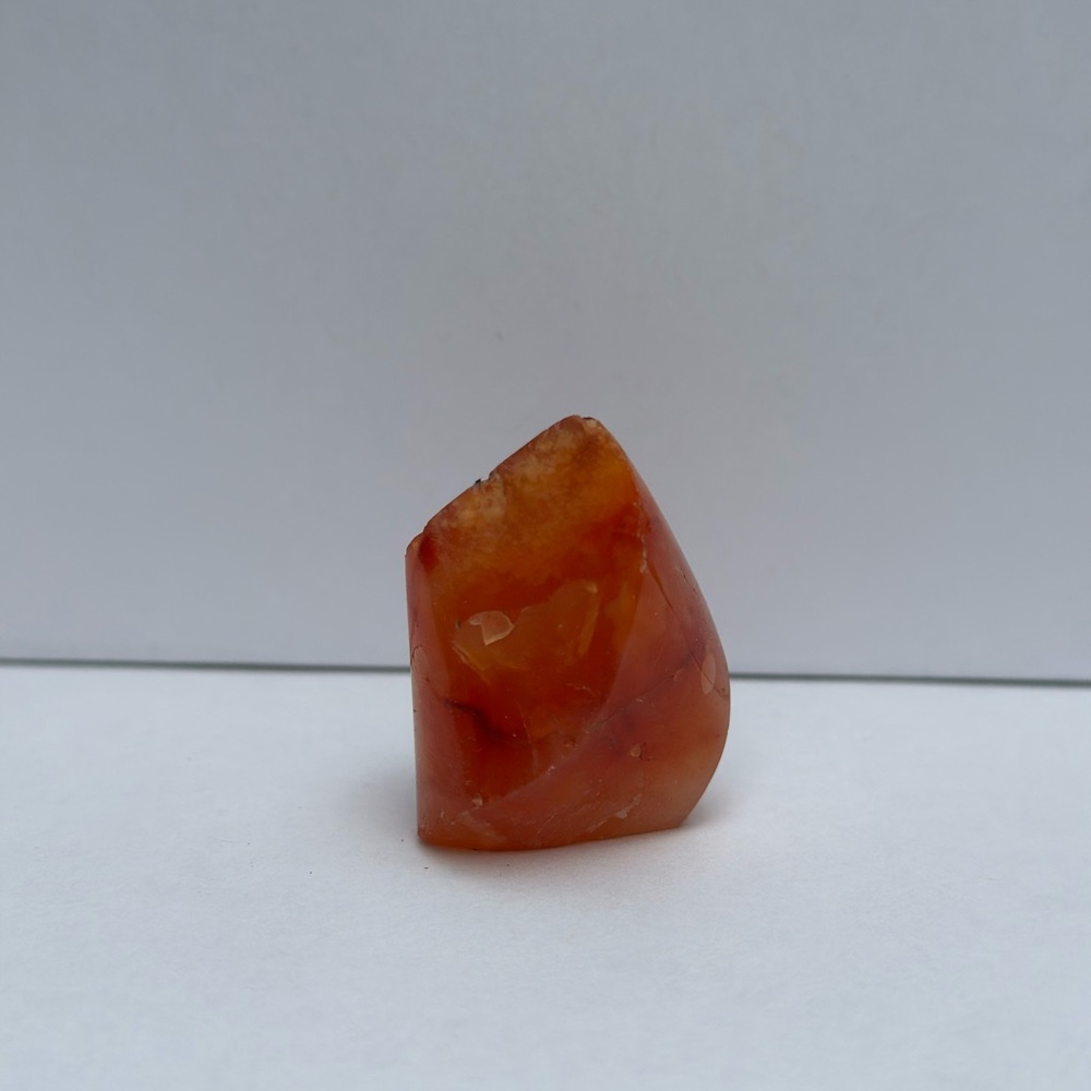 Carnelian Flame Carving - Picture 3 of 4